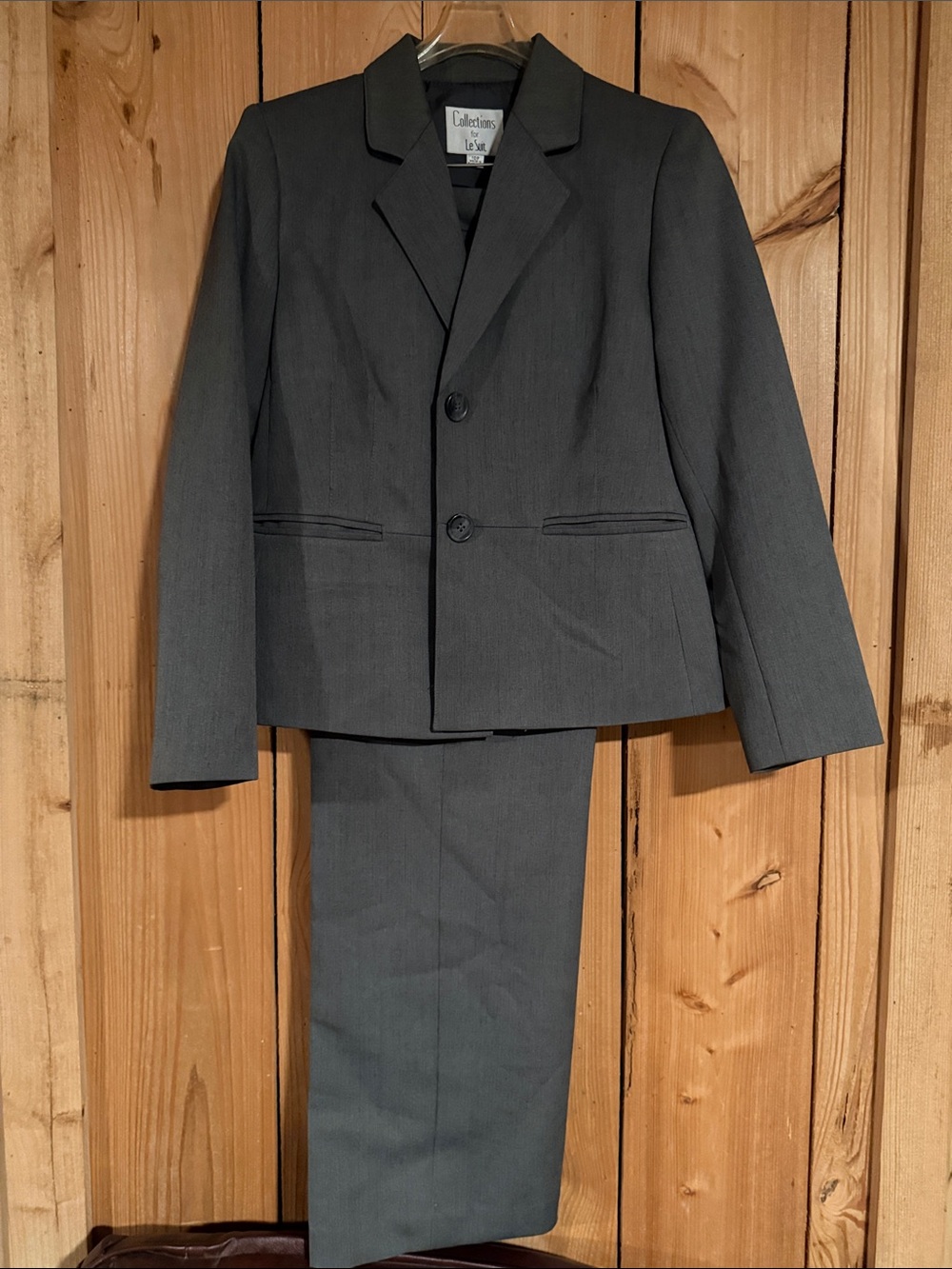 Le Suit Women's Charcoal Gray Two-Button Blazer Suit